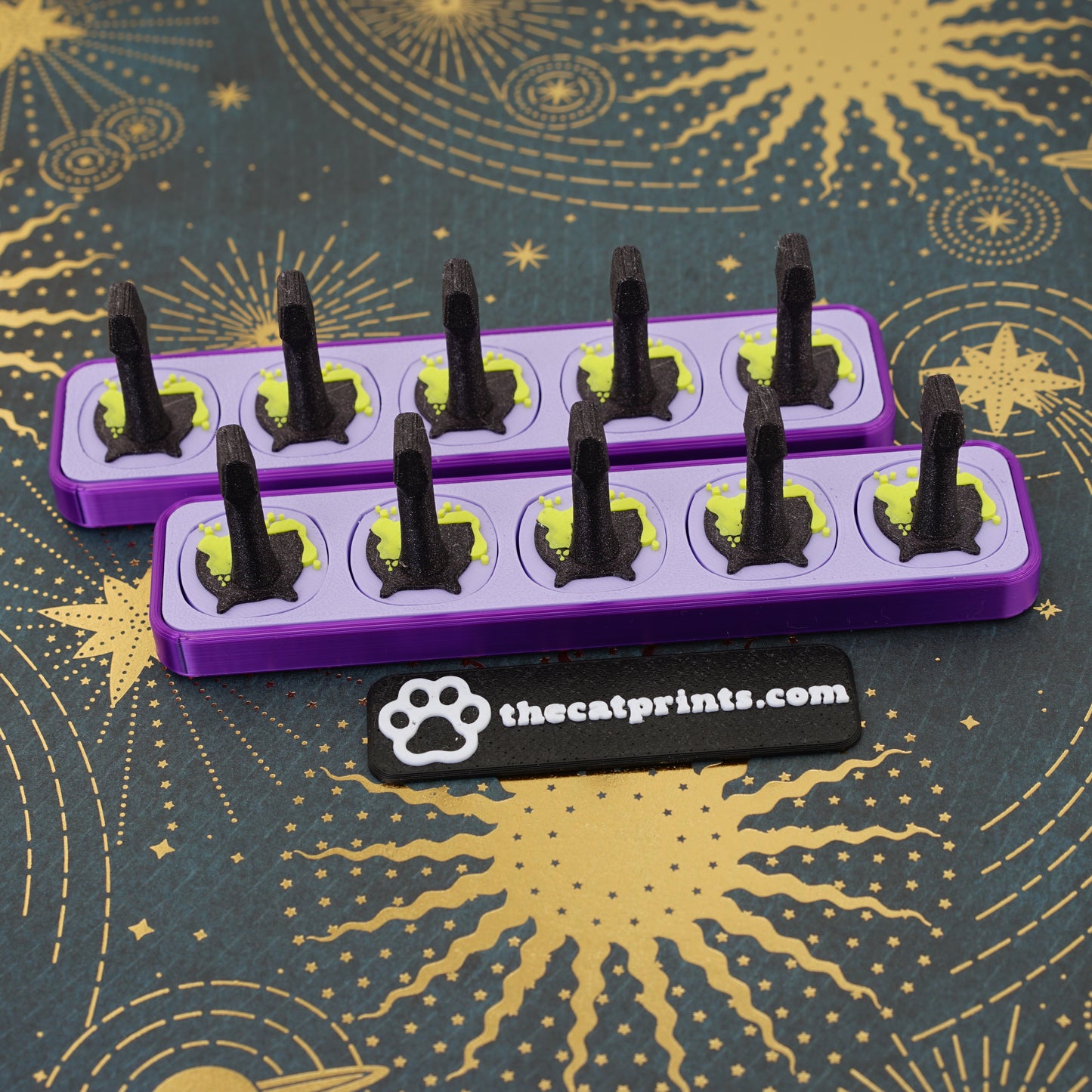 Witchy cauldrons magnetic stands for press-on nails!