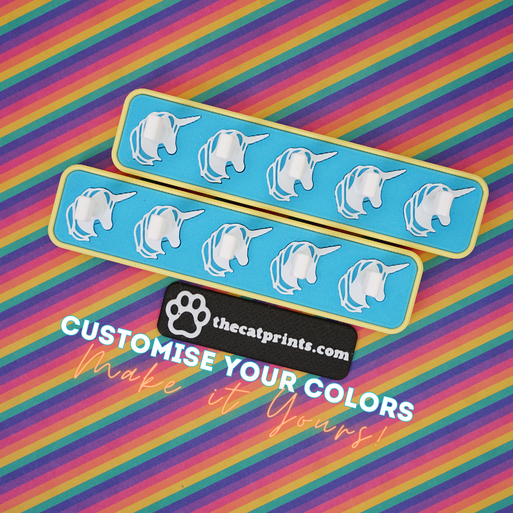 Unicorns magnetic stands for press-on nails!