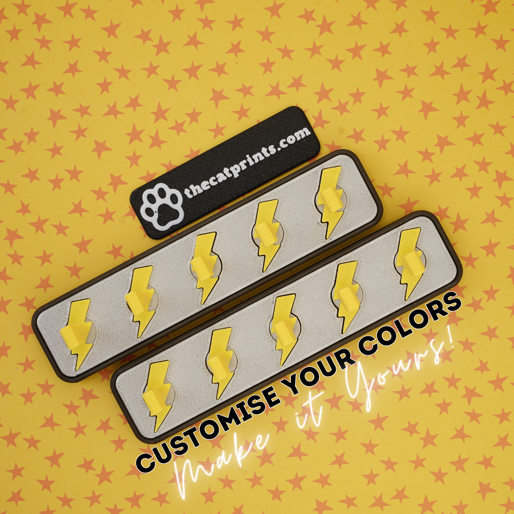 Lightning bolts magnetic stands for press-on nails!