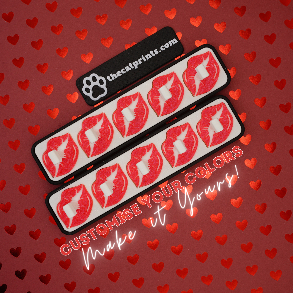 Kisses magnetic stands for press-on nails!