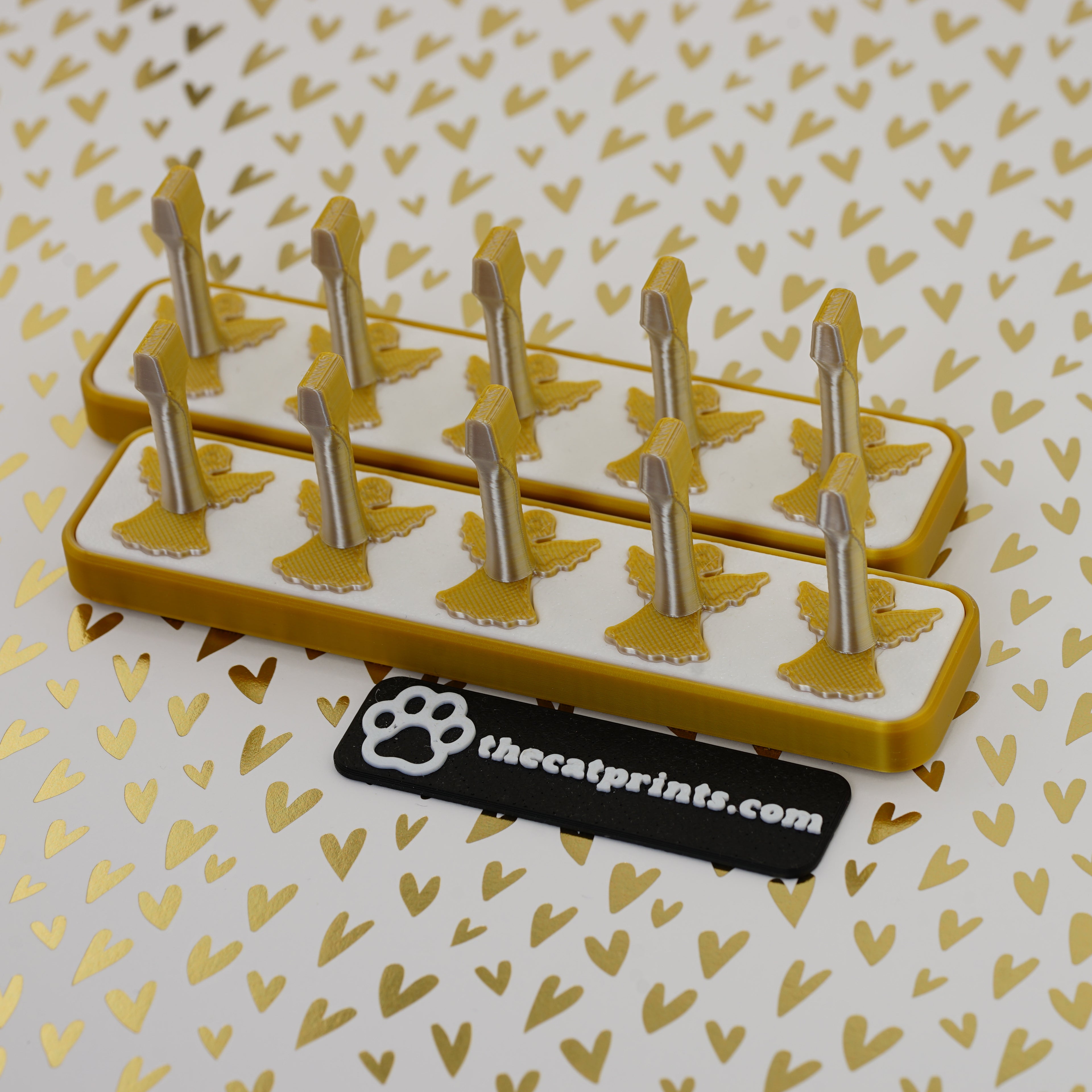 Angels magnetic stands for press-on nails!