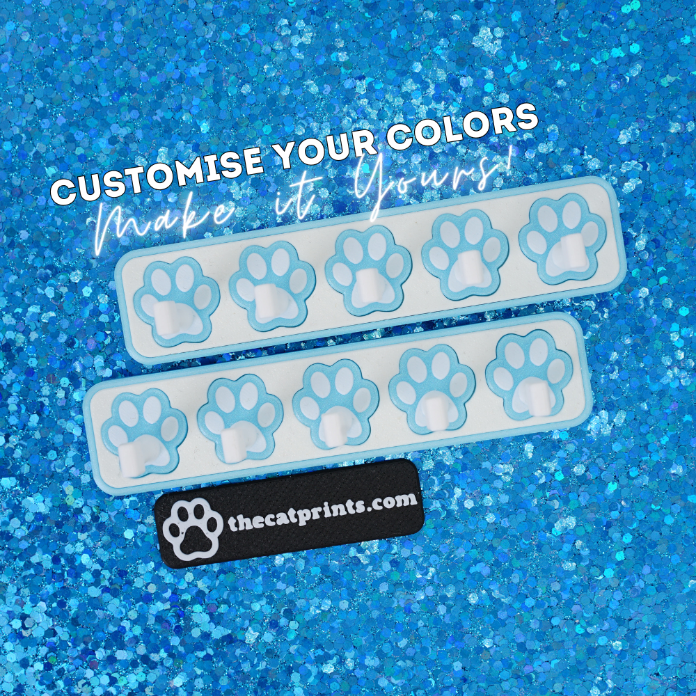 Cat prints magnetic stands for press-on nails!